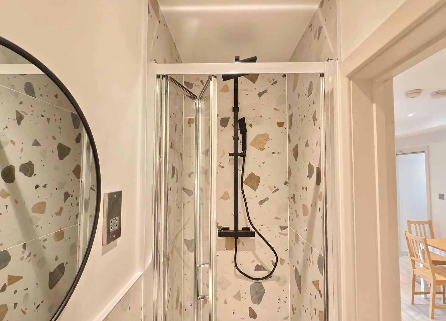 Gasthuis Morden Stratford Room 2 With Shared Bathroom Londen Verenigd Koninkrijk